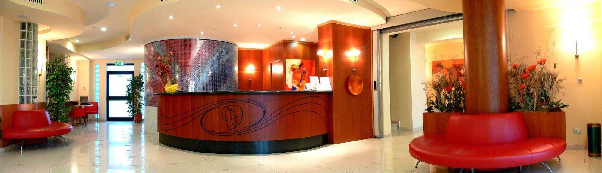 Hotel Duca Degli Abruzzi Montesilvano Marina Εξωτερικό φωτογραφία